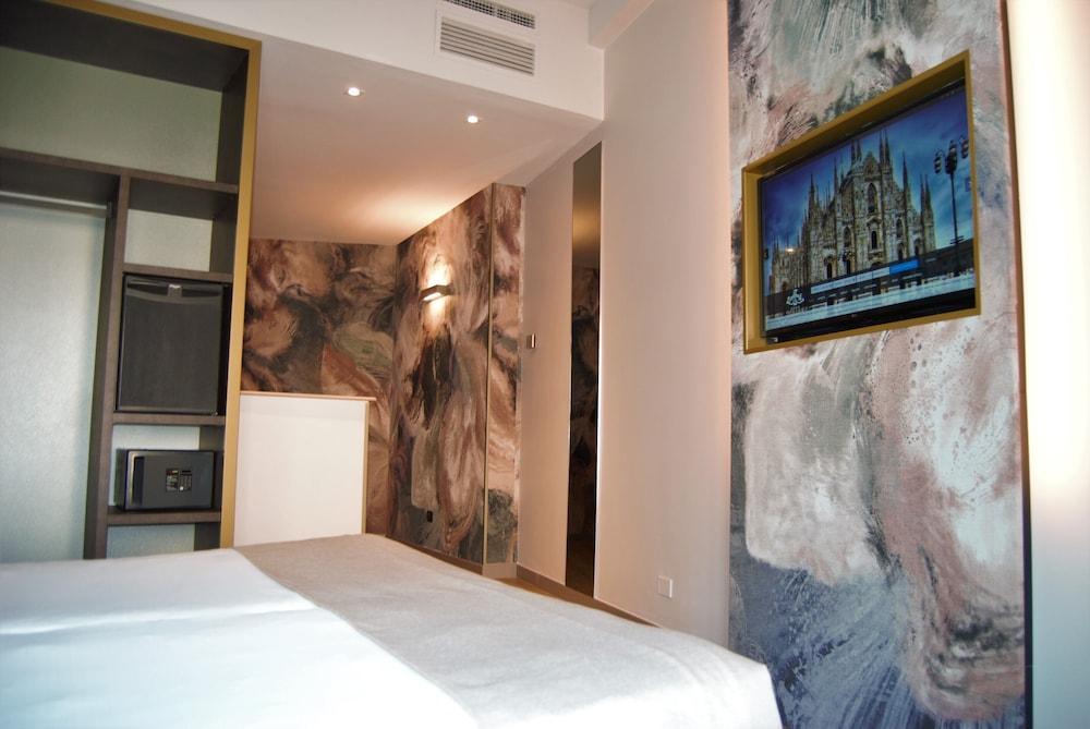 Mokinba Hotels King Milán Exteriér fotografie