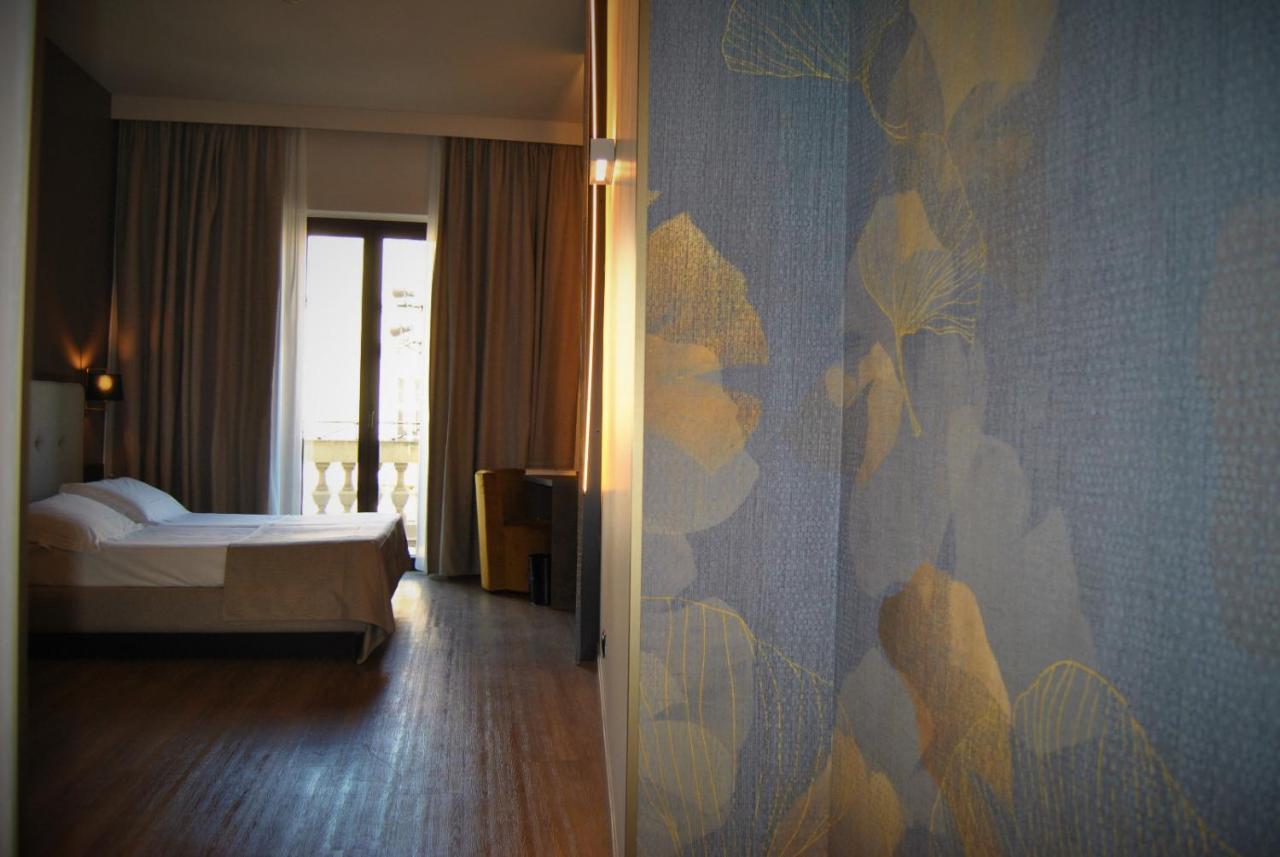 Mokinba Hotels King Milán Exteriér fotografie